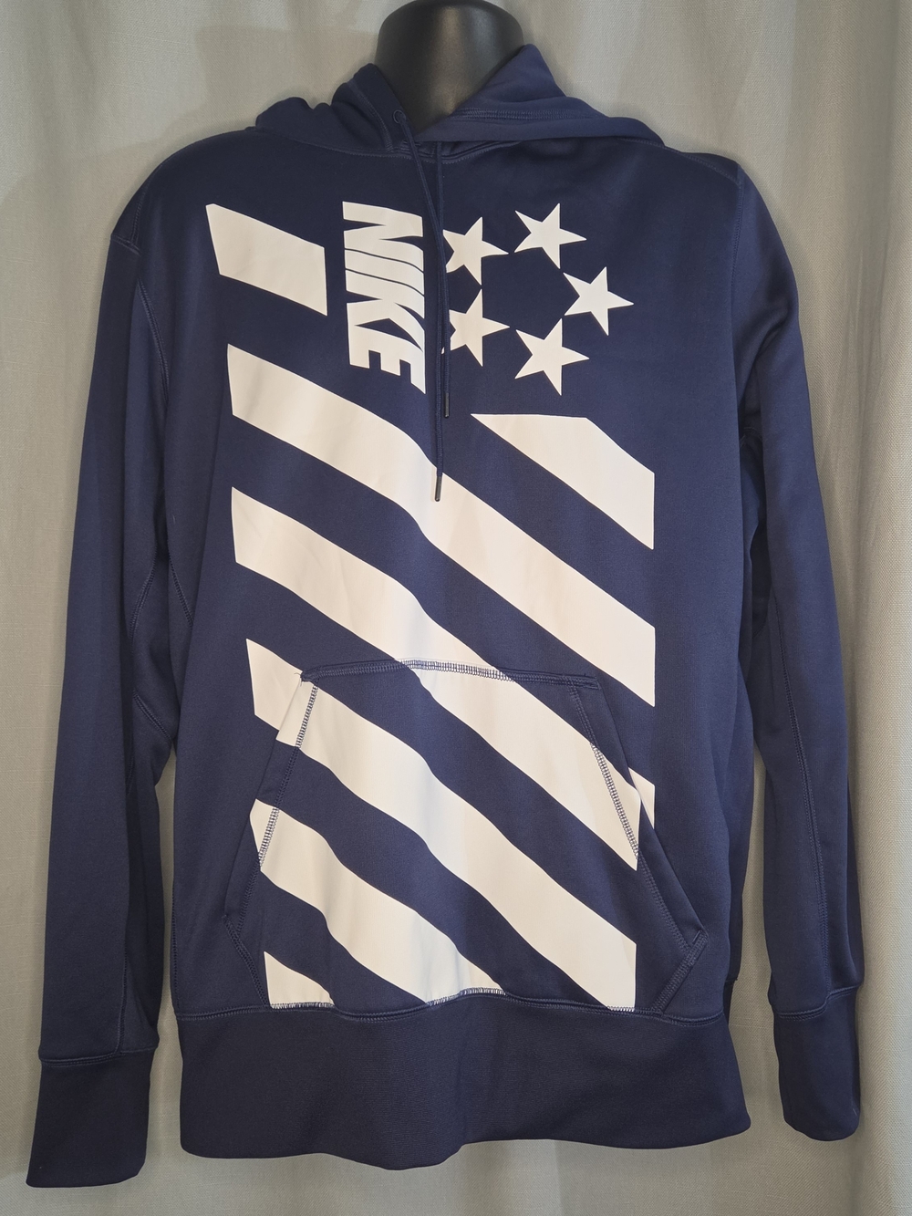 Nike Men’s Navy Blue Graphic Hoodie Size XL